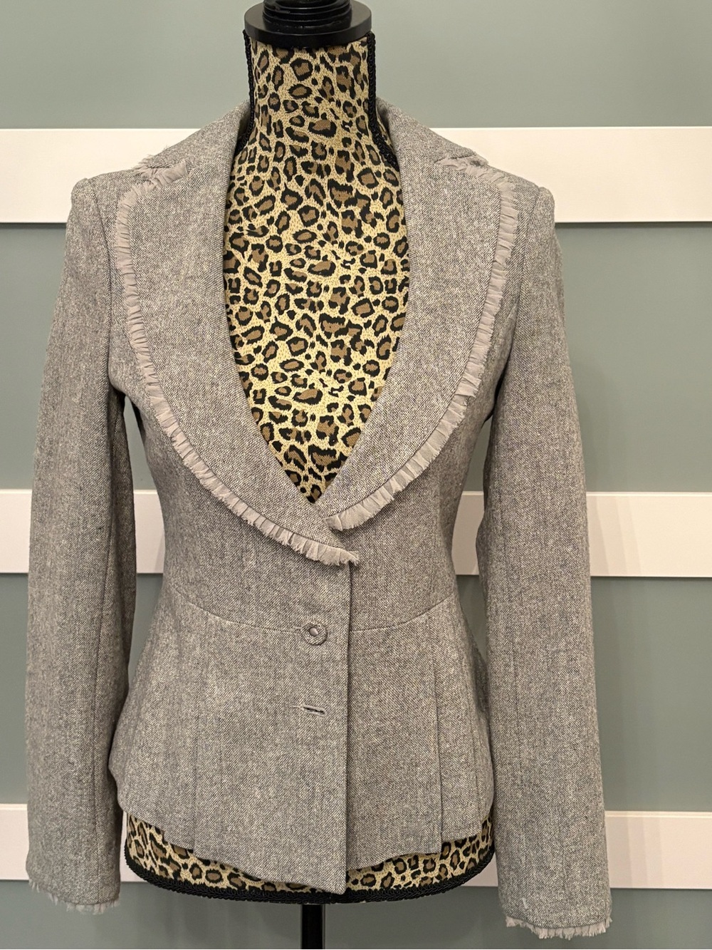 White House Black Market Light Gray Delicate-Trim Tailored Blazer
